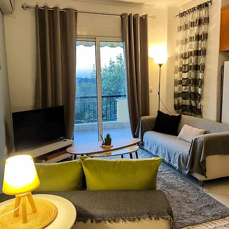 Cosy Summer Retreat *